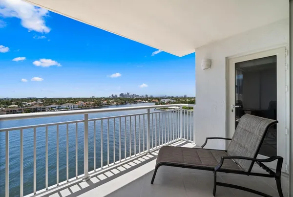 $3,899 | 511 Bayshore Drive, Unit 904, Fort Lauderdale, FL 33304