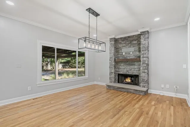 $629,888 | 6002 Catamaran Court, Flowery Branch, GA 30542