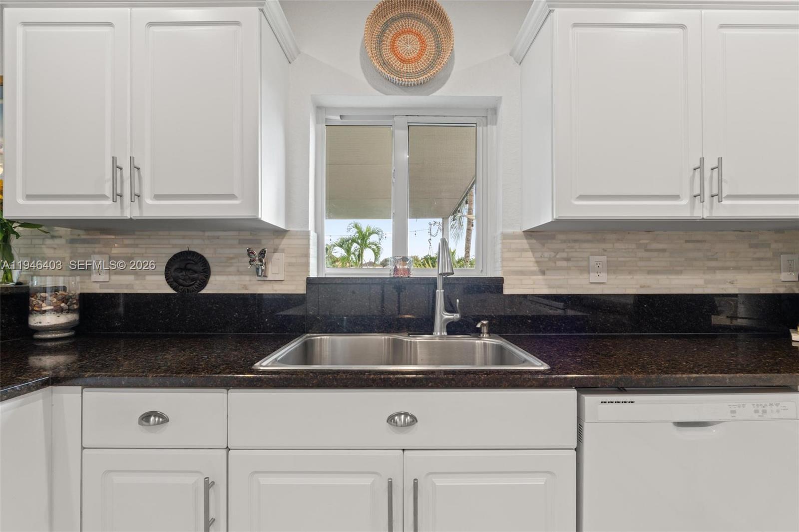 11950 Southwest 135th Terrace Miami, FL 33186 - Photo 12 of 59