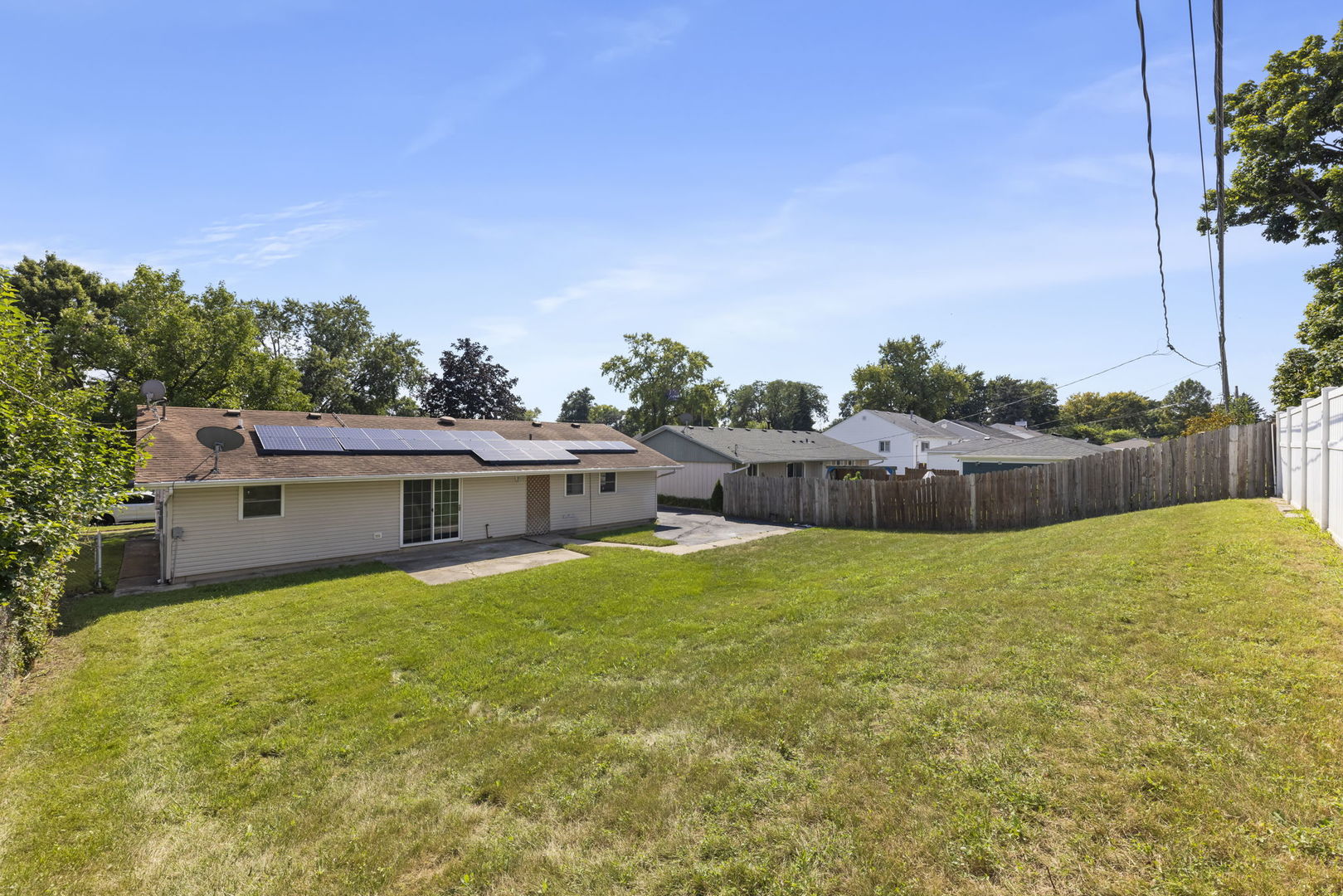 52 Beacon Avenue Romeoville, IL 60446 - Photo 20 of 22 Gallery Image 20