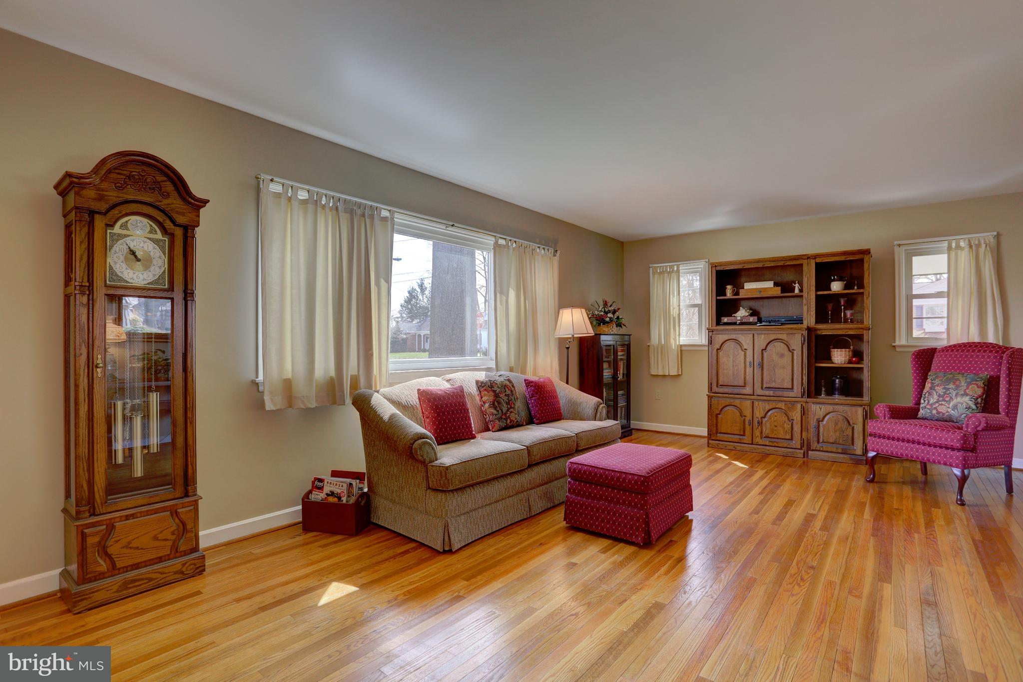 440 Cherry Street Lititz, PA 17543 - Photo 5 of 39 Gallery Image 5