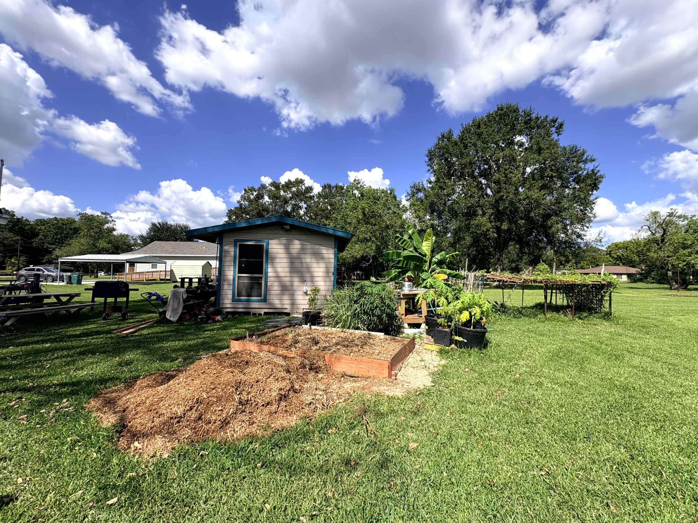 1875 Wescalder Road Beaumont, TX 77707 - Photo 3 of 27