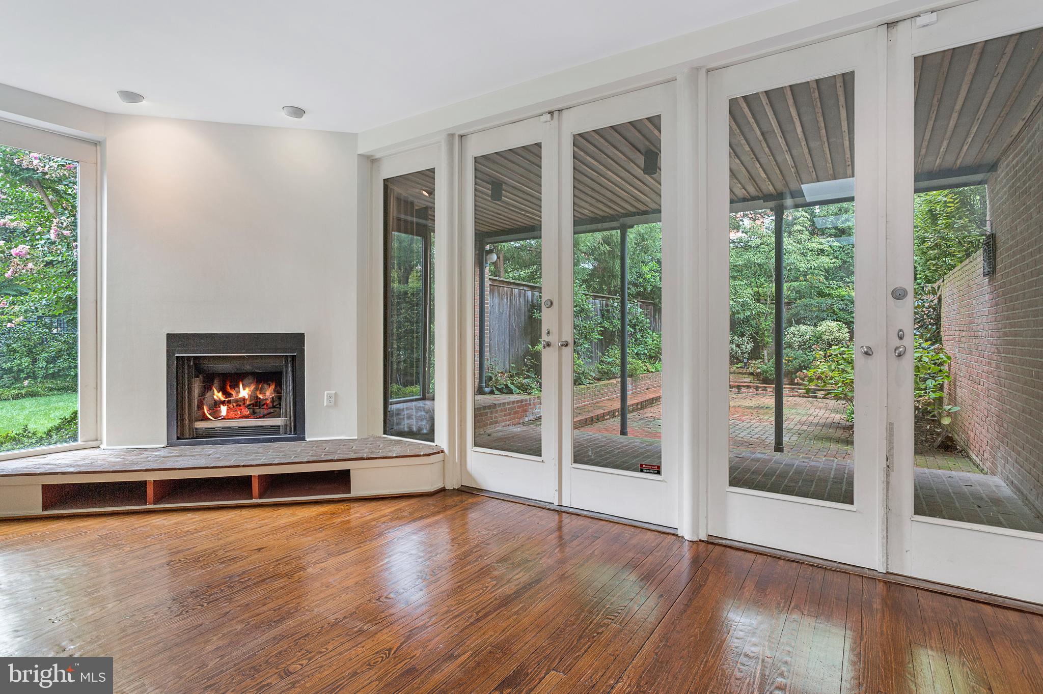 3131 P Street Northwest Washington, DC 20007 - Photo 5 of 16 Breakfast Room