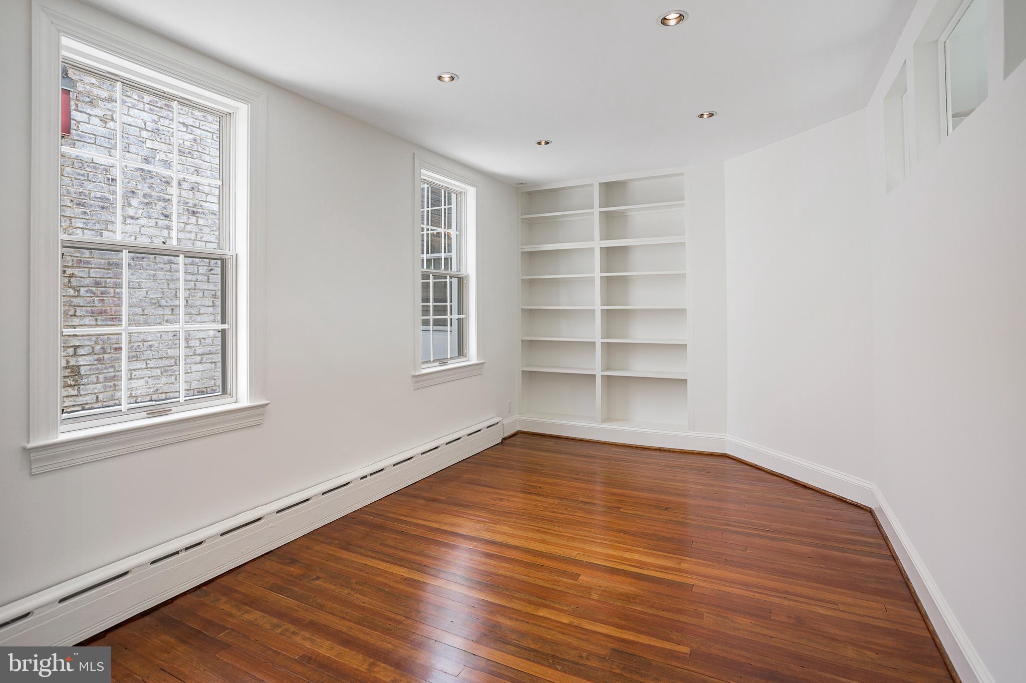 3131 P Street Northwest Washington, DC 20007 - Photo 9 of 16 Bedroom 2
