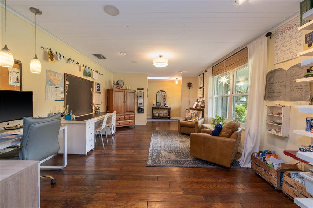 379 Oakridge Road Ormond Beach, FL 32174 - Photo 8 of 40