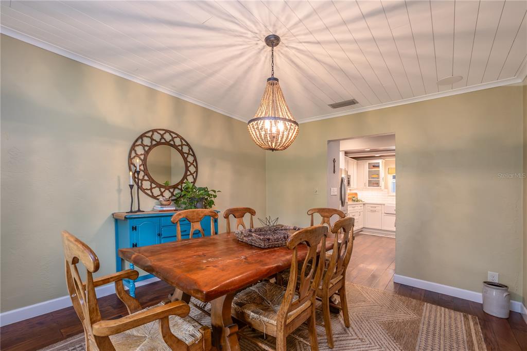 379 Oakridge Road Ormond Beach, FL 32174 - Photo 9 of 40