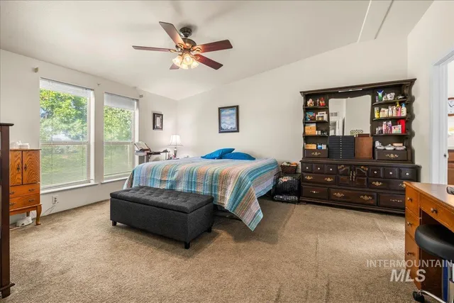 $549,000 | 37786 Highway 78, Grand View, ID 83624