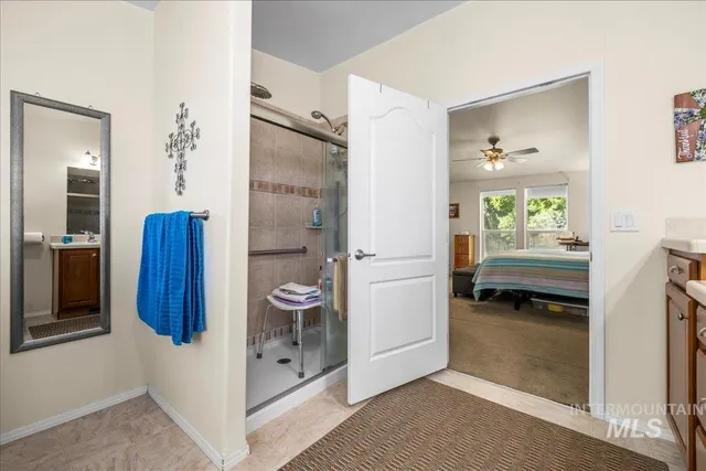 $549,000 | 37786 Highway 78, Grand View, ID 83624