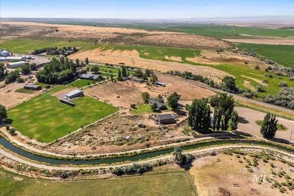 $549,000 | 37786 Highway 78, Grand View, ID 83624