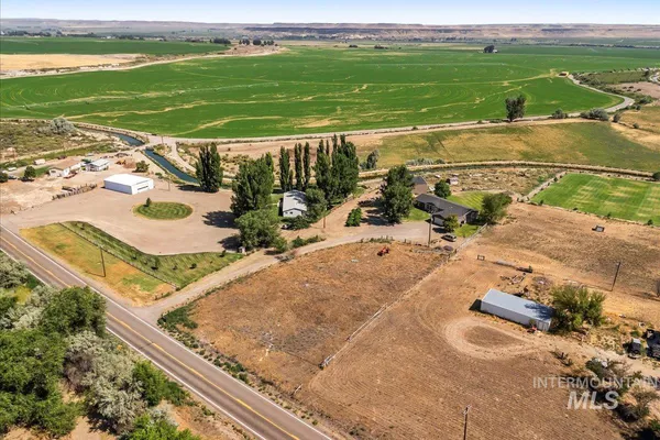 $549,000 | 37786 Highway 78, Grand View, ID 83624