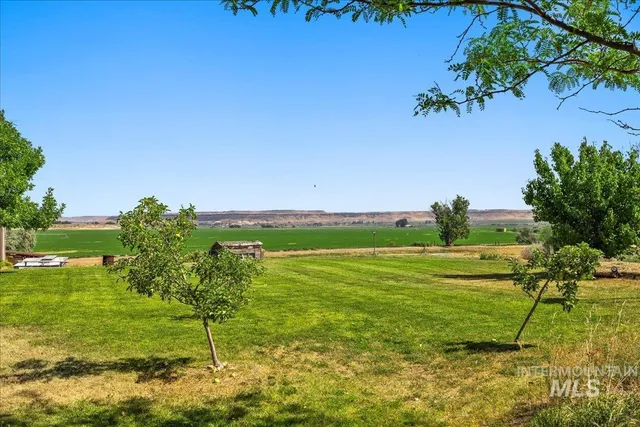 $549,000 | 37786 Highway 78, Grand View, ID 83624