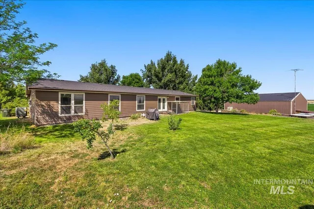 $549,000 | 37786 Highway 78, Grand View, ID 83624