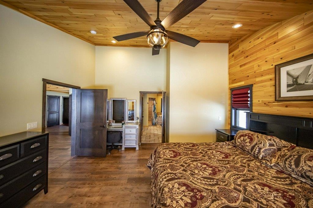 176 Sunset Shores Road Iron River, MI 49935 - Photo 13 of 81