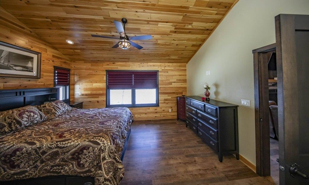 176 Sunset Shores Road Iron River, MI 49935 - Photo 14 of 81