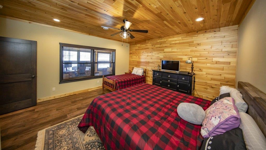 176 Sunset Shores Road Iron River, MI 49935 - Photo 42 of 81