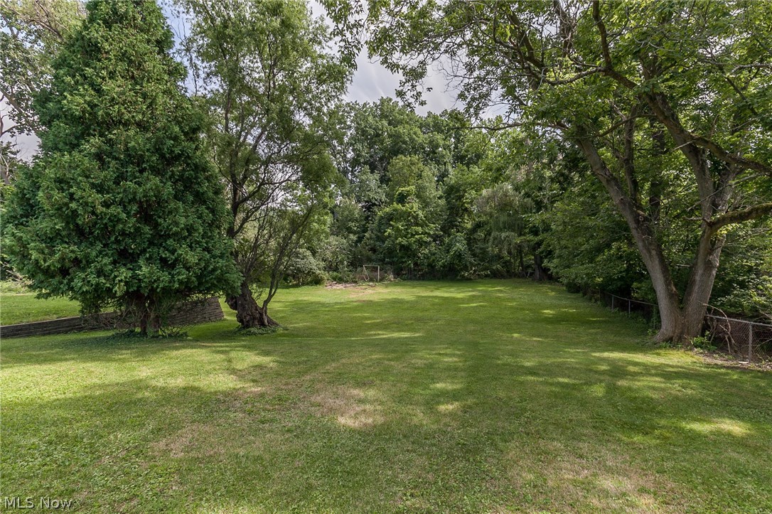 12169 West Pleasant Valley Road Parma, OH 44130 - Photo 20 of 24 Gallery Image 20