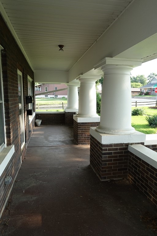 4224 North Prospect Road Peoria, IL 61603 - Photo 29 of 36 Gallery Image 29