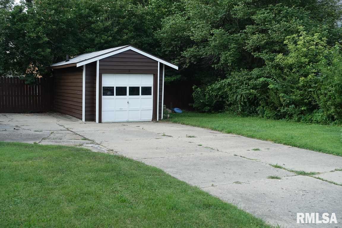 4224 North Prospect Road Peoria, IL 61603 - Photo 33 of 36 Gallery Image 33