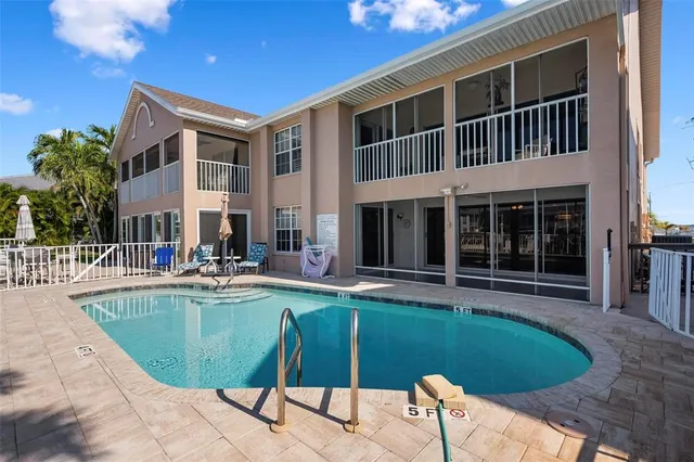 $525,000 | 4206 Southeast 20th Place, Unit 101, Cape Coral, FL 33904
