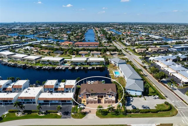 $525,000 | 4206 Southeast 20th Place, Unit 101, Cape Coral, FL 33904