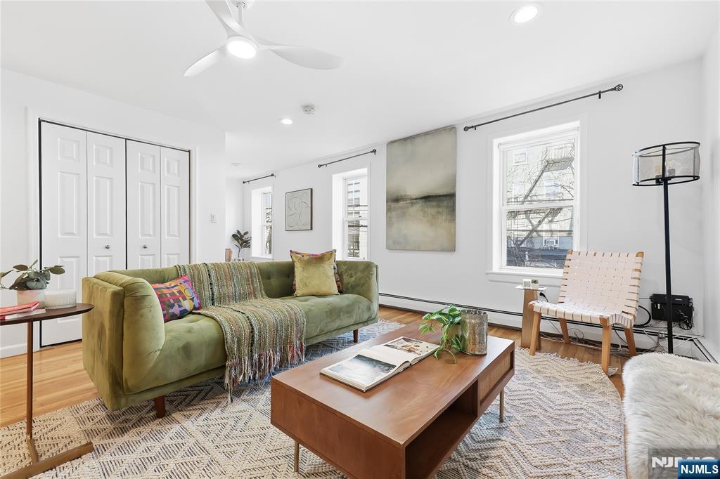 325 5th Street, Unit 2 Jersey City, NJ 07302 - Photo 3 of 35