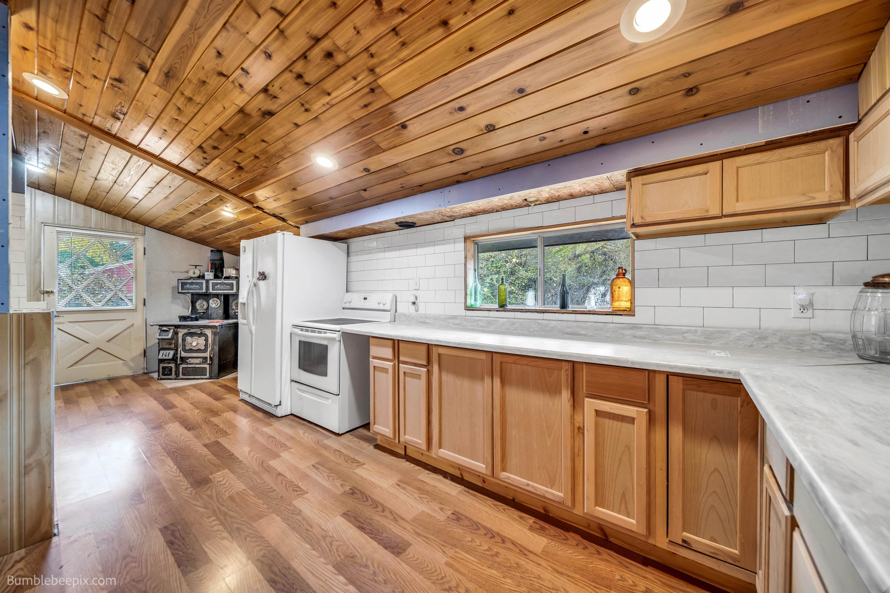 242 Larch Lane Cusick, WA 99119 - Photo 11 of 45