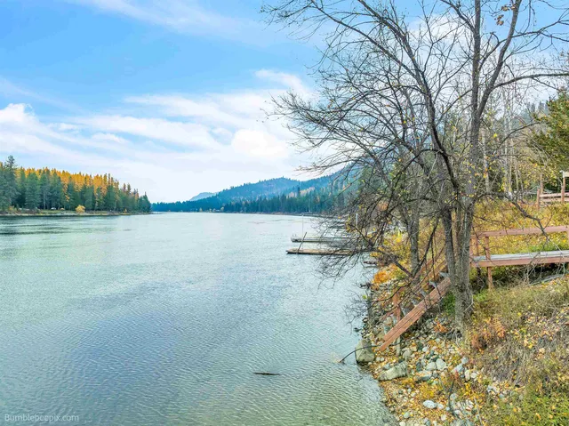 $579,999 | 242 Larch Lane, Cusick, WA 99119