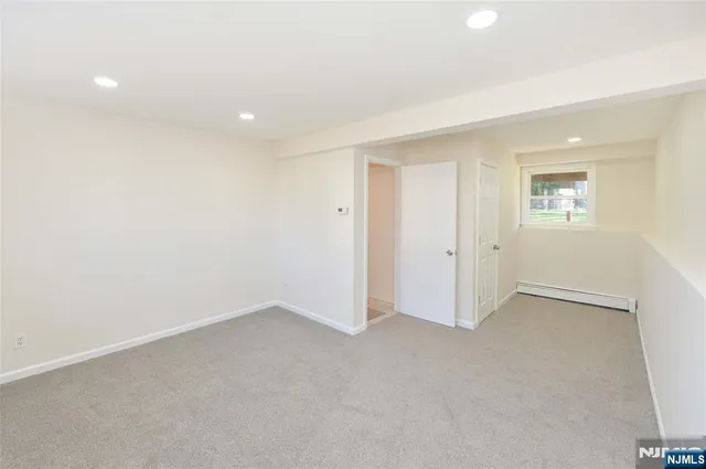 $4,200 | 9 Bergen Street, Glen Rock, NJ 07452