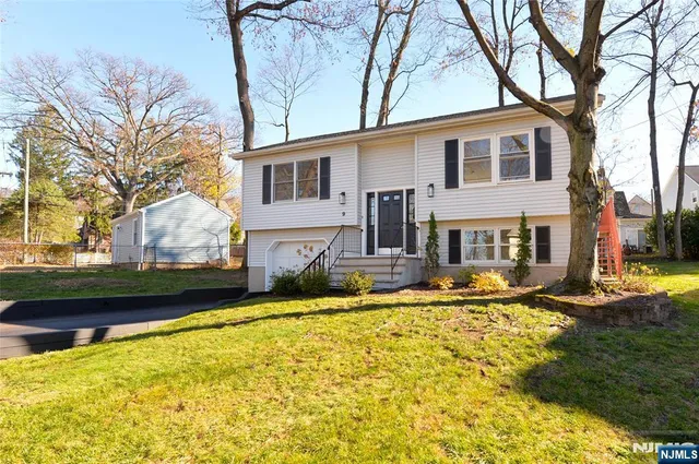 $4,200 | 9 Bergen Street, Glen Rock, NJ 07452