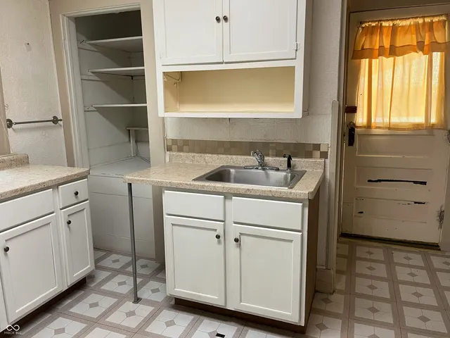 $114,900 | 1800 Park Street, Terre Haute, IN 47803