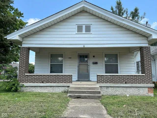 $114,900 | 1800 Park Street, Terre Haute, IN 47803