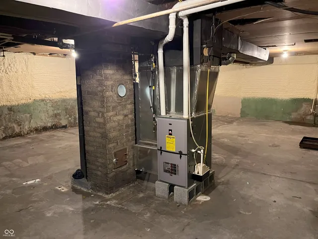 $114,900 | 1800 Park Street, Terre Haute, IN 47803