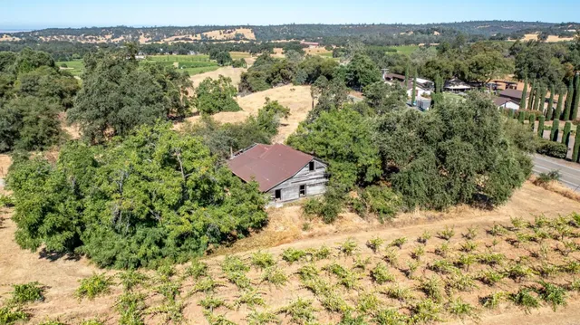 $1,899,995 | 19940 Shenandoah School Road, Plymouth, CA 95669