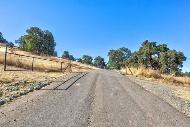 $1,899,995 | 19940 Shenandoah School Road, Plymouth, CA 95669