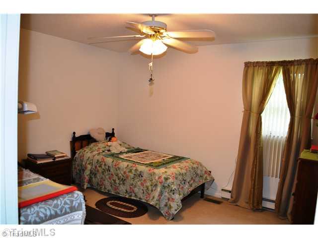 4811 Grubbs Road Walkertown, NC 27051 - Photo 11 of 16 2nd Bedroom.