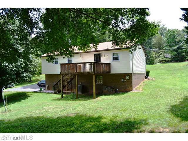 4811 Grubbs Road Walkertown, NC 27051 - Photo 15 of 16 Exterior Back.