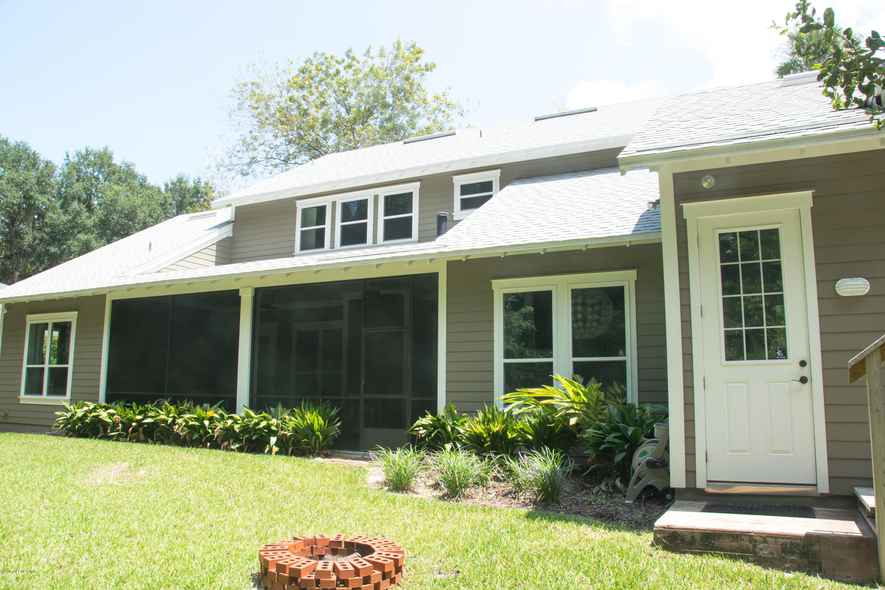 465 Inland Way Atlantic Beach, FL 32233 - Photo 3 of 22 Oceanwalk-R (4 of 18)