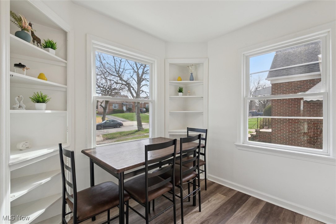 4085 Bayard Road Cleveland, OH 44121 - Photo 11 of 38