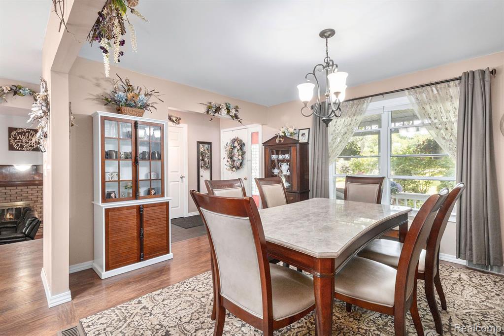3630 Jewell Road Howell, MI 48843 - Photo 4 of 23