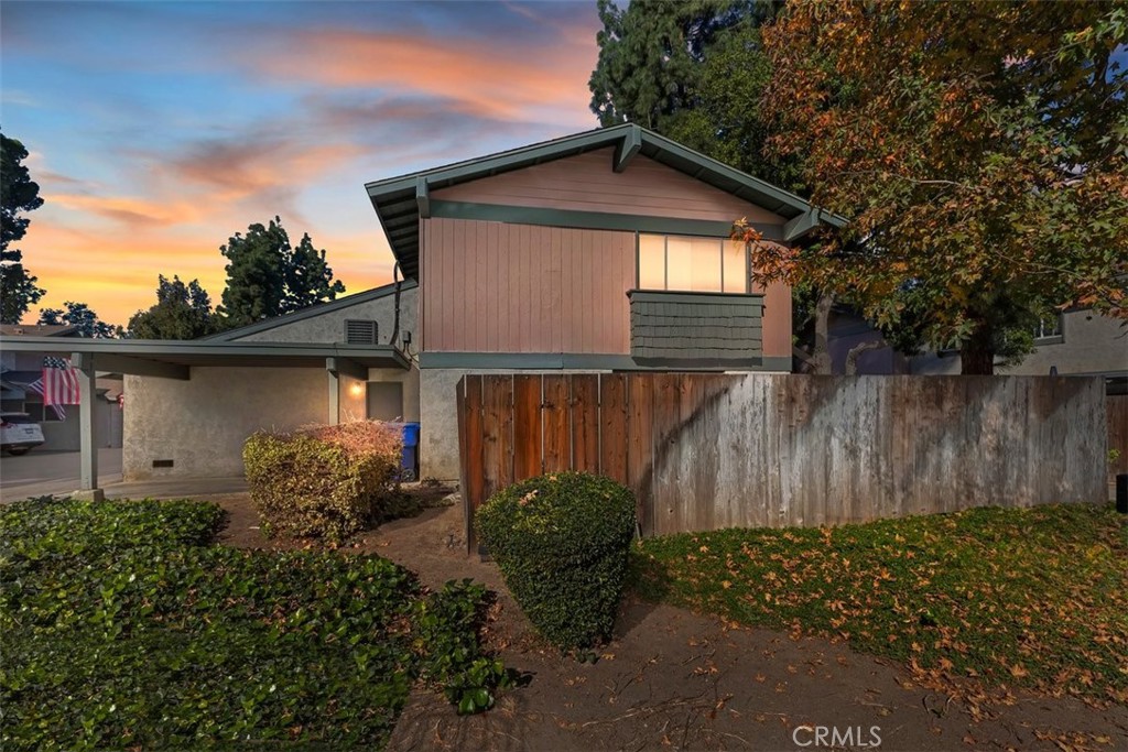 4807 Jackson Street, Unit D Riverside, CA 92503 - Photo 37 of 38 a front view of a house with garden