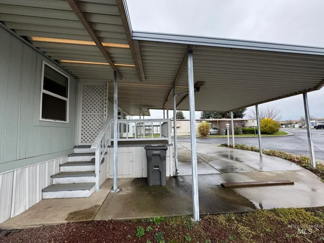 $115,000 | 2015 6th Avenue, Unit 308, Clarkston, WA 99403