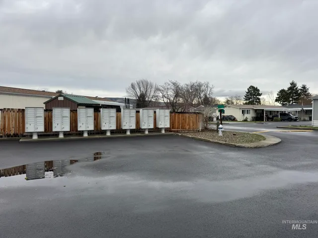 $115,000 | 2015 6th Avenue, Unit 308, Clarkston, WA 99403