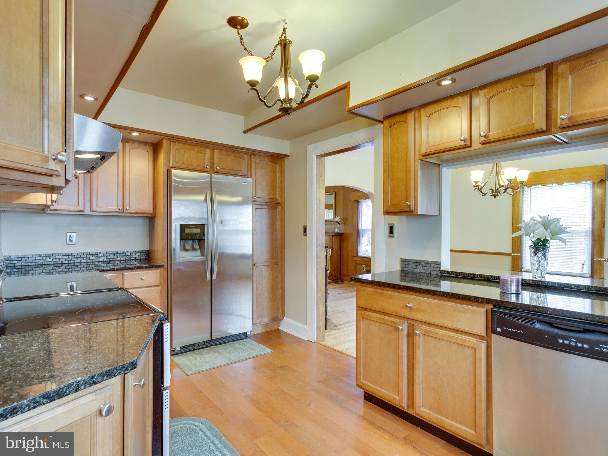 1902 Sunberry Road Baltimore, MD 21222 - Photo 7 of 16 Kitchen
