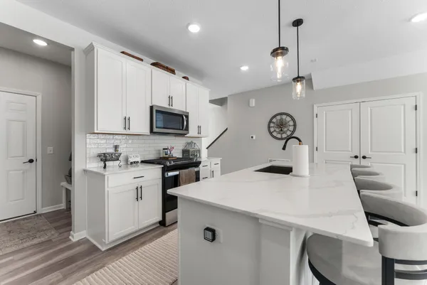 $385,000 | 14965 Athlone Place, Rosemount, MN 55068