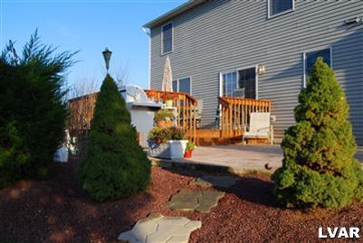 185 West Butternut Road Hellertown, PA 18055 - Photo 9 of 11 a view of outdoor space and yard