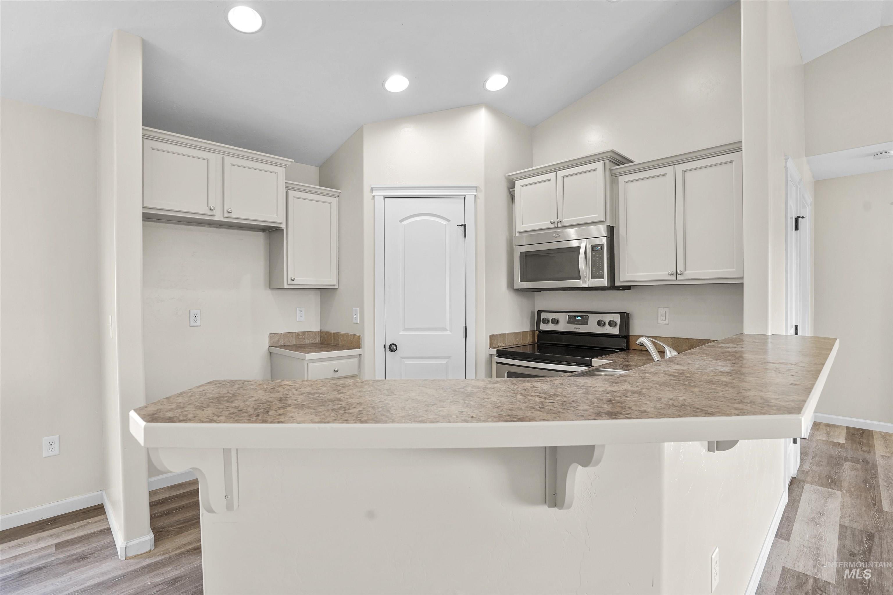 316 Watchmaker Street Twin Falls, ID 83301 - Photo 2 of 19