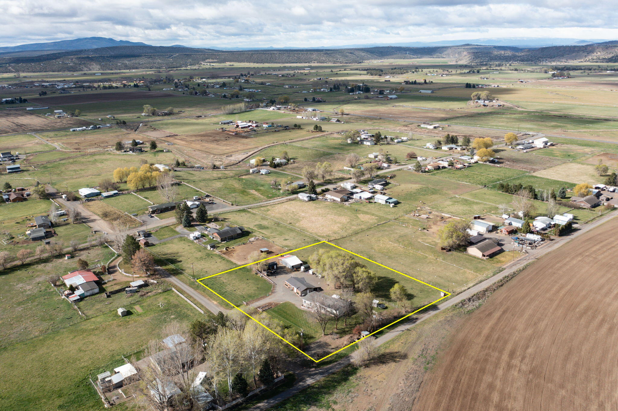 7651 Edwards Road Prineville, OR 97754 - Photo 48 of 54 2026_04_02_7651_NE_Edwards_Rd_Pv_drone-9