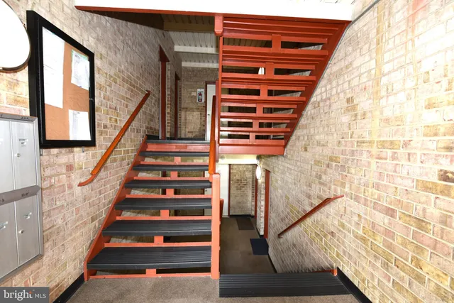 $1,650 | 11326 Cherry Hill Road, Unit 2N204, Beltsville, MD 20705