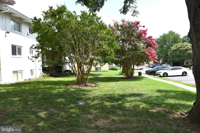 $1,650 | 11326 Cherry Hill Road, Unit 2N204, Beltsville, MD 20705