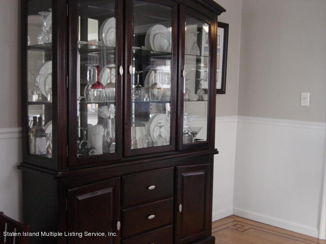 330 Willowbrook Road Staten Island, NY 10314 - Photo 6 of 16 2005-04-18 002 008